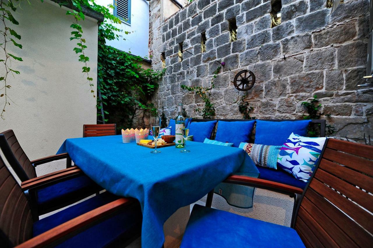 Luxury Dvor Apartment Split